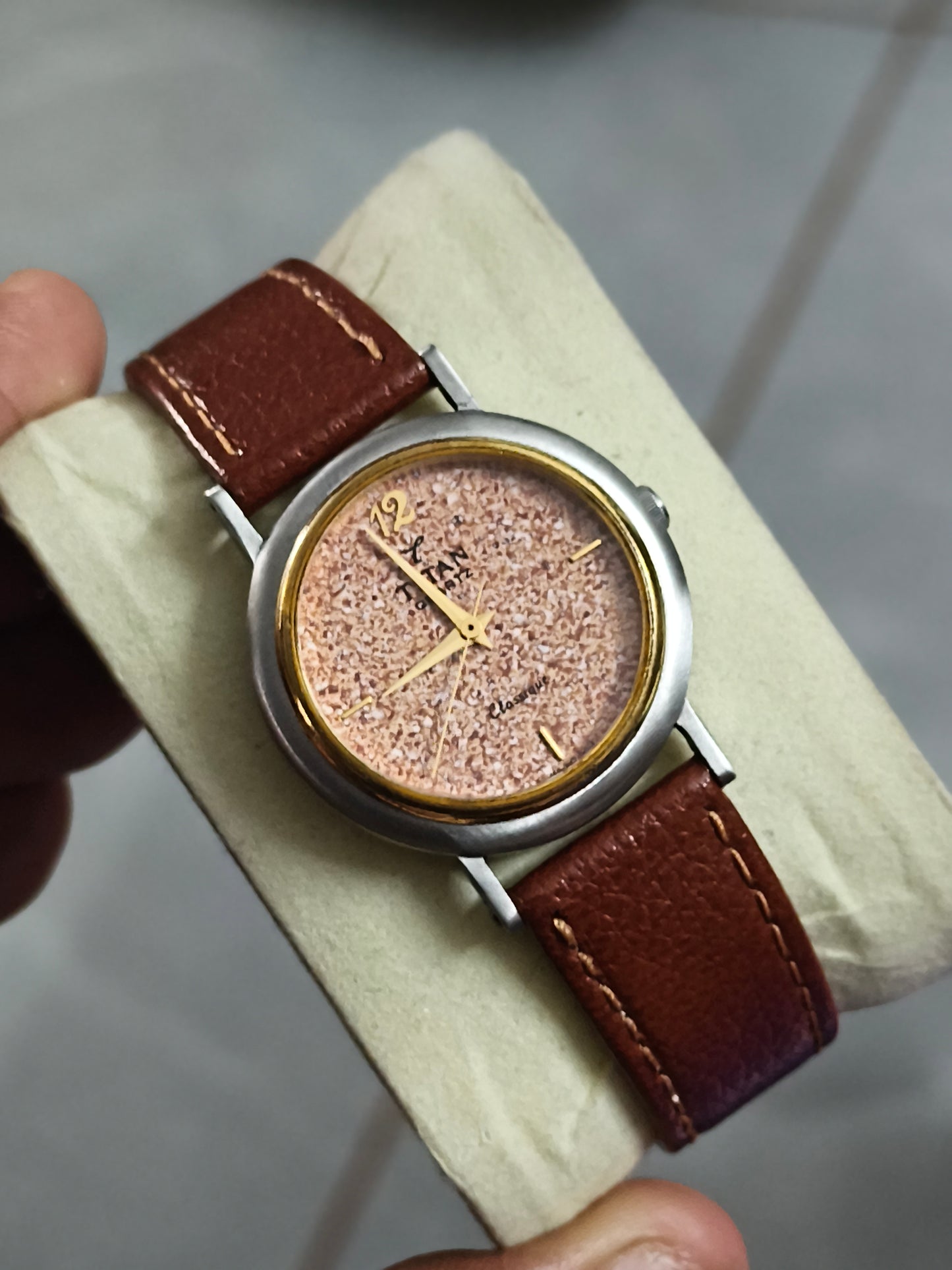 Titan Classique Unisex Quartz Watch with Pink Marble Texture Dial