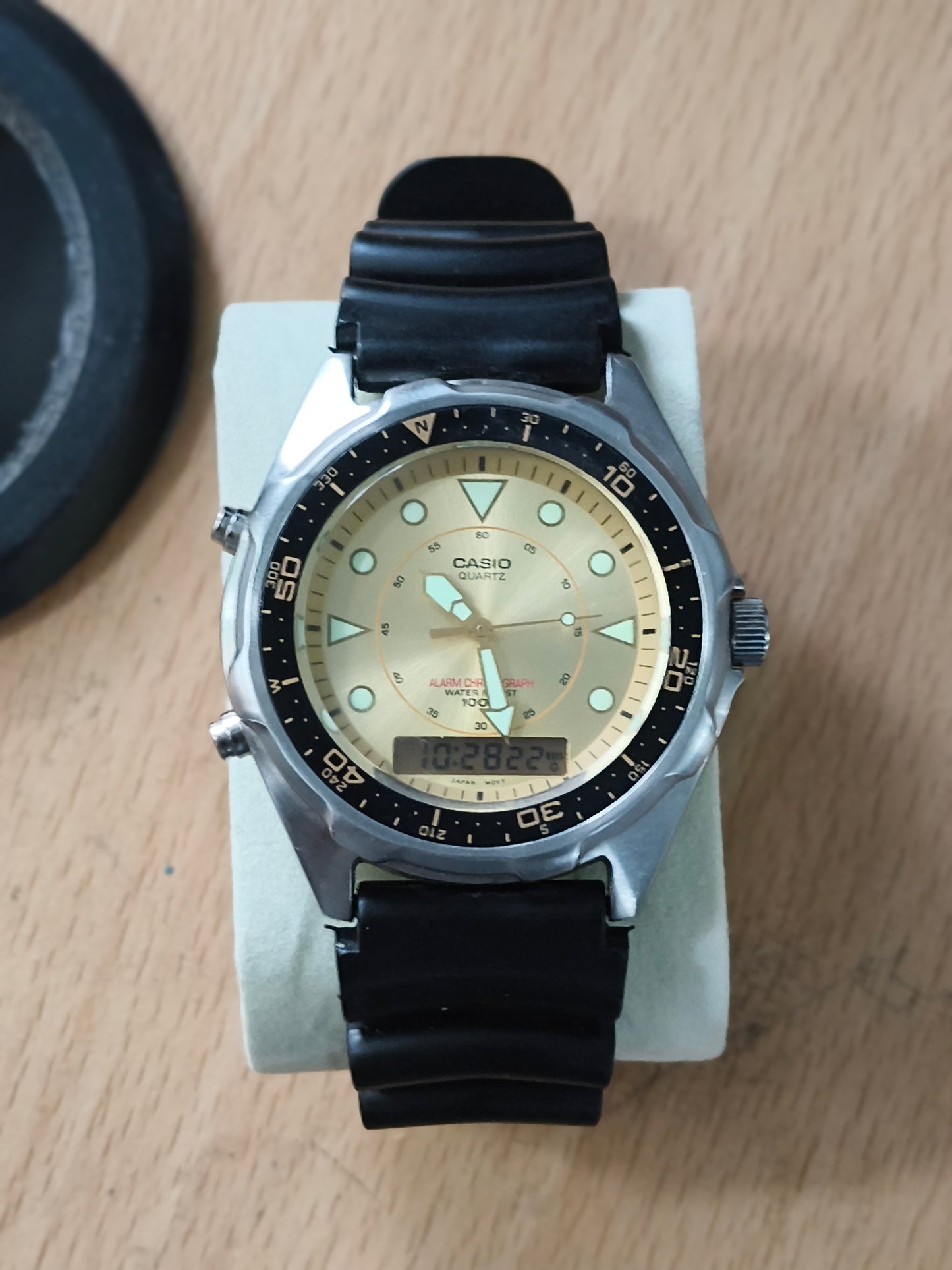 Casio Arnie Ana-Digi Diver Quartz 100M Water Resistant (AMW320D-9EV)