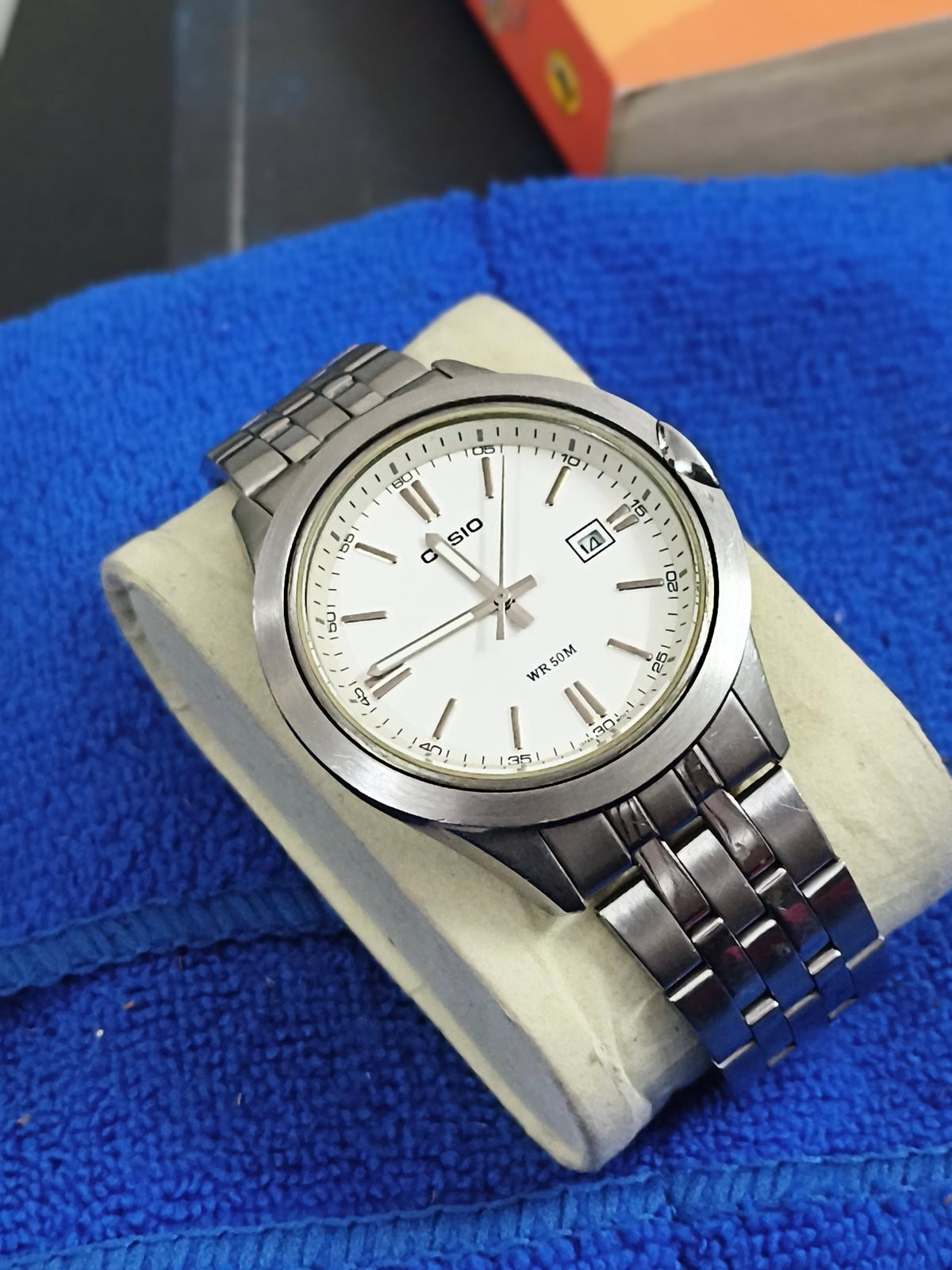 Casio Quartz 41.50mm Watch with a White Dial