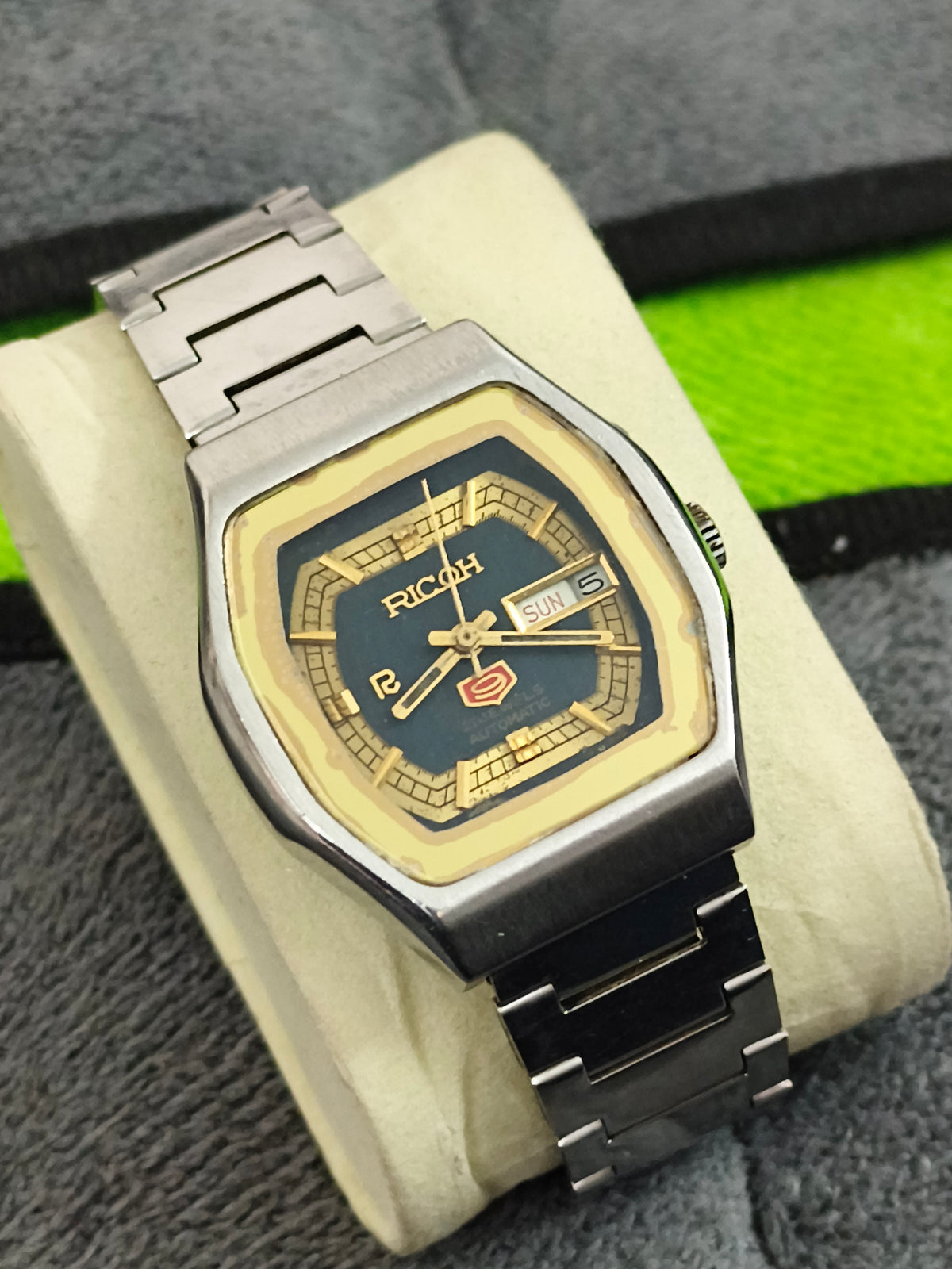 Ricoh Vintage Day Date Automatic Watch with a Dual-toned Dial