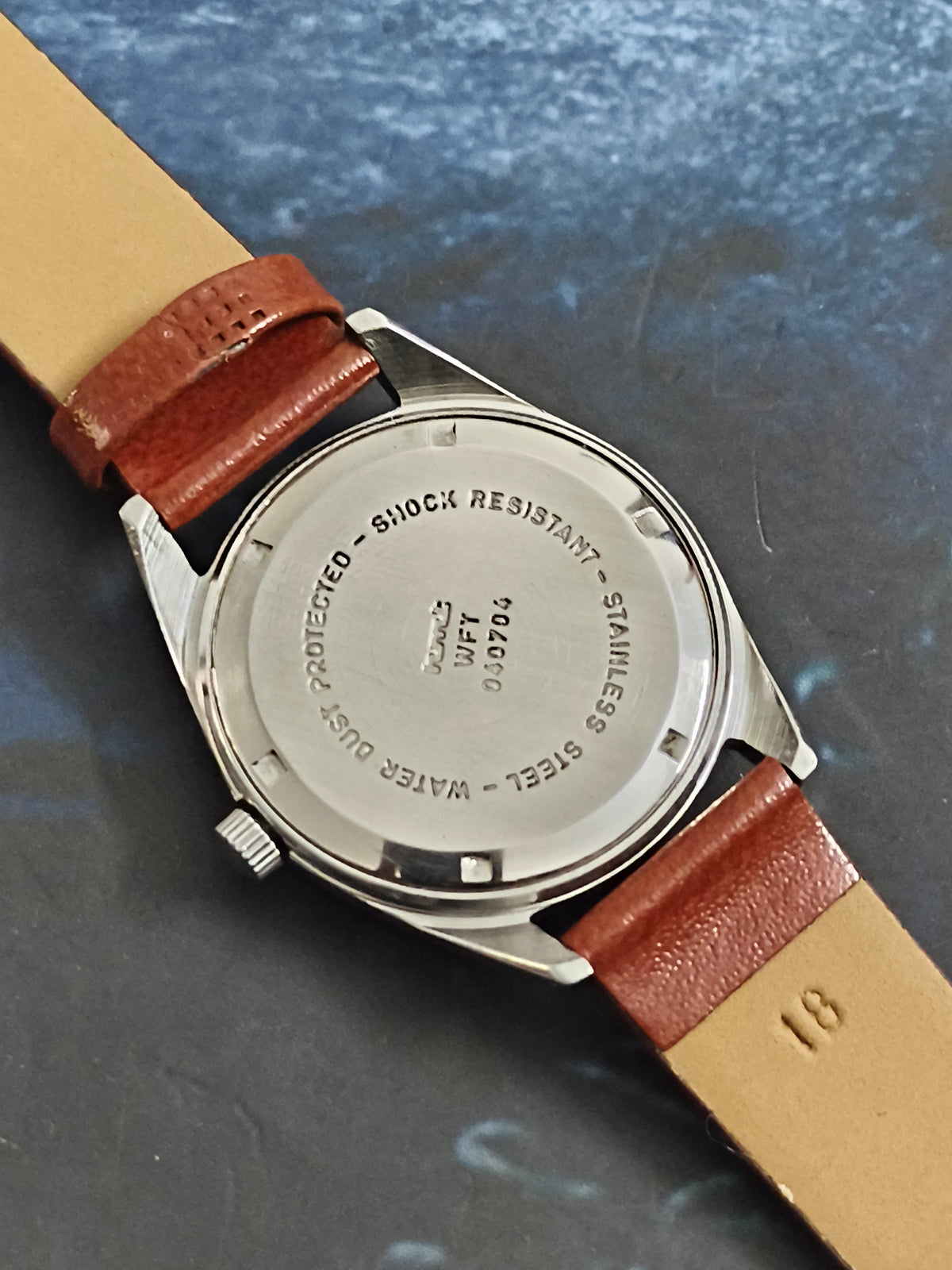 HMT Janata Hand-wound Vintage Watch with a White Notebook Pattern Dial