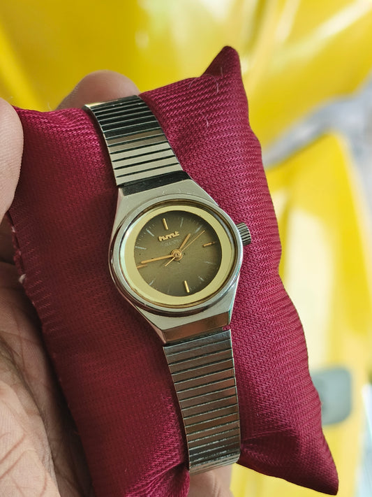 Hmt kaveri ladies Mechanical watch (rare)